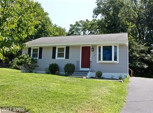 130 Roselawn Rd, Annapolis, MD 21403