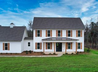 135 Stonewood Trl, Springville, AL 35146