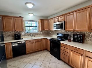 120 Palmetto Dr, Crestview, FL 32539