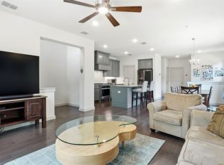 520 Ballustrade Dr, Irving, TX 75039