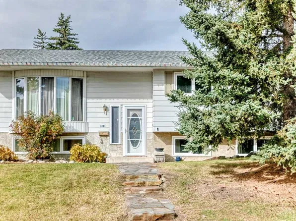 6803 E Dalmeny Gate NW, Calgary, AB T3A 1T5