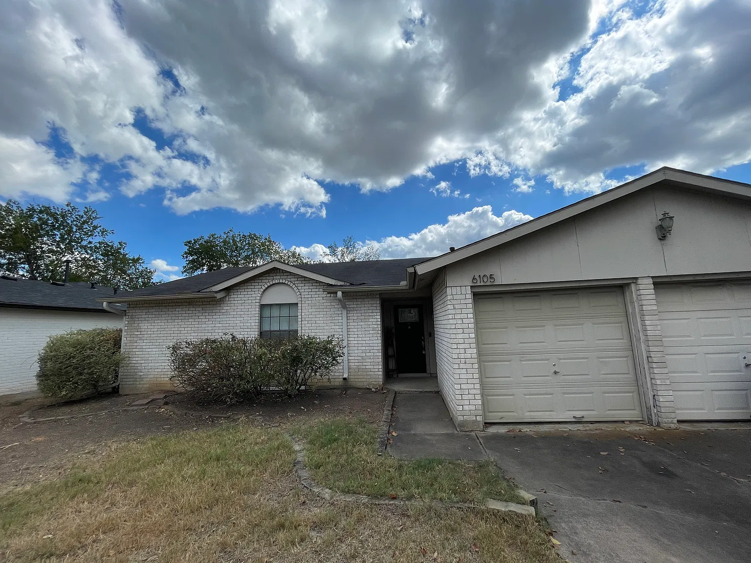 3 bed, 1417 sqft, $2,000 — Photo 1