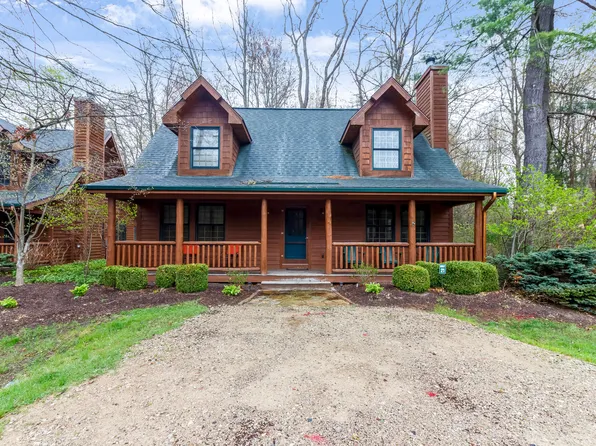 3583 Cattail Ct, Saugatuck, MI 49453