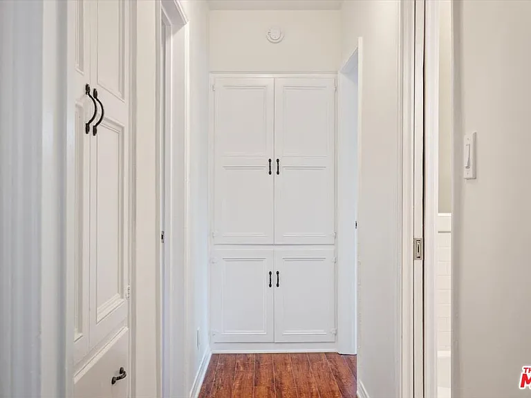 4328 Goodland Ave — Photo 39