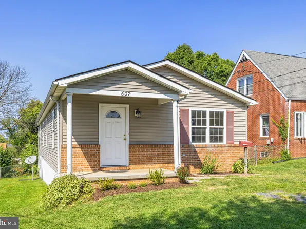 607 River Dr, Front Royal, VA 22630