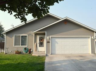 5601 Kellal Ln, Klamath Falls, OR 97603