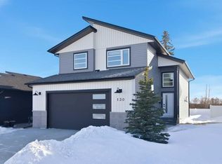130 N Mitchell Cres, Blackfalds, AB T4M 0H6