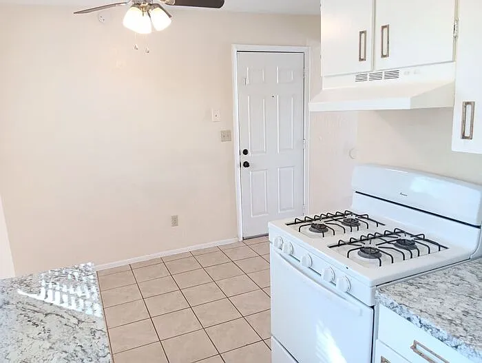 2933 N Geronimo Ave — Photo 5
