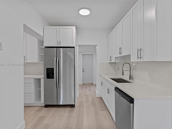 5th image of 1771 NW 48th St