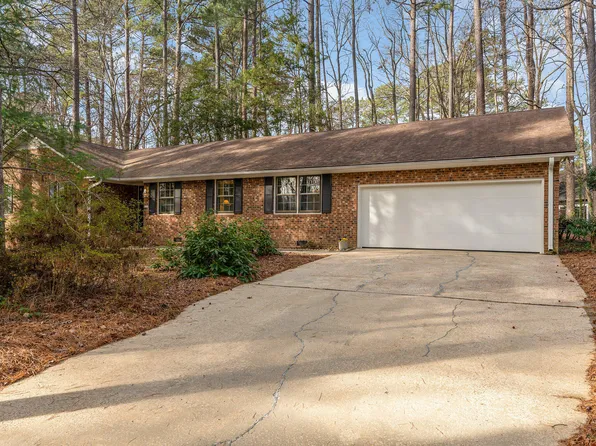 204 Rosecommon Ln, Cary, NC 27511