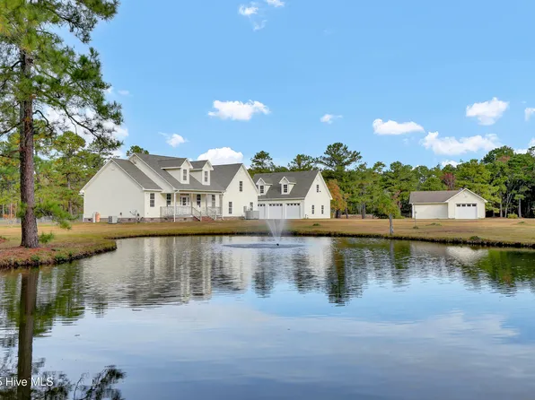 162 Griffith Road, Hampstead, NC 28443