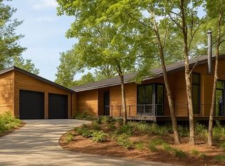 895 5th Ave, Mosier, OR 97040