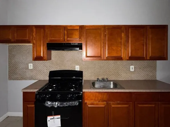 271 Littleton Ave #1L, Newark, NJ 07103