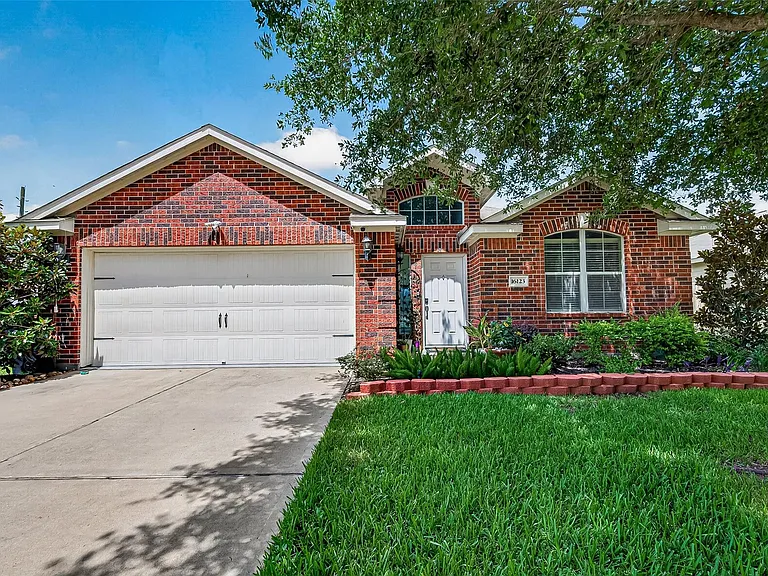 16123 Ducktail Ln — Photo 6