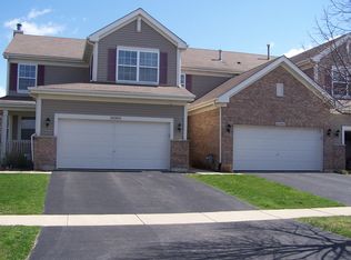 6N345 Whitmore Cir, Saint Charles, IL 60174