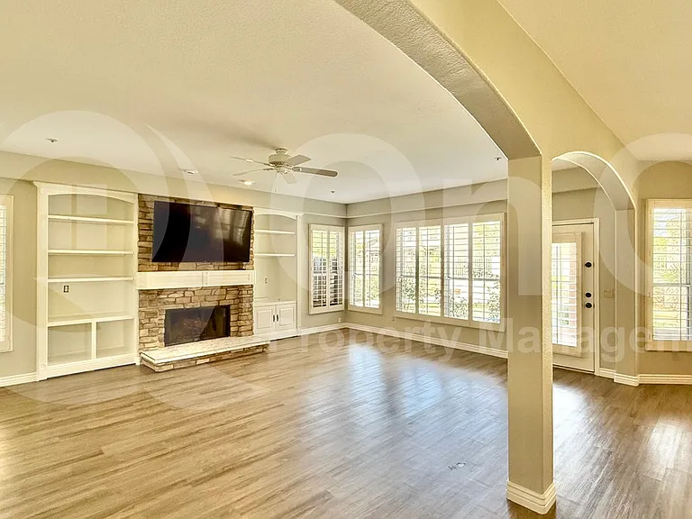 11114 E Blue Sky Dr — Photo 9