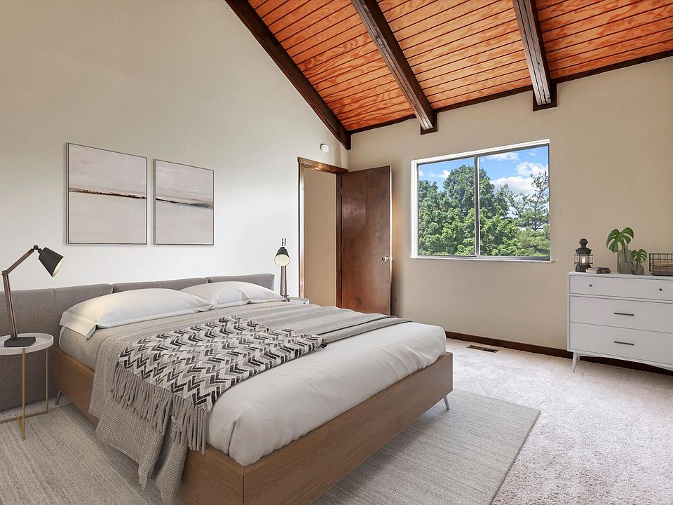1st floor master bedroom with cathedral ceiling