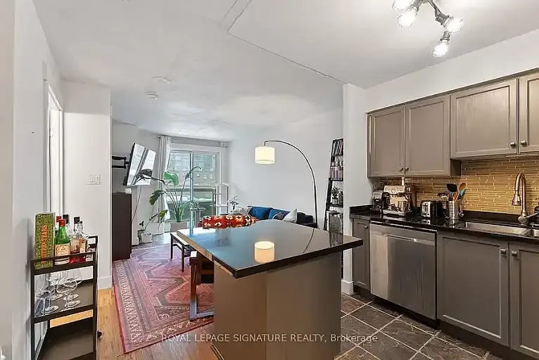 1 bed, 1.0 bath, 635 sqft, $2,450 — Photo 4