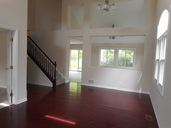 4th image of 2961 Melbourne Ln