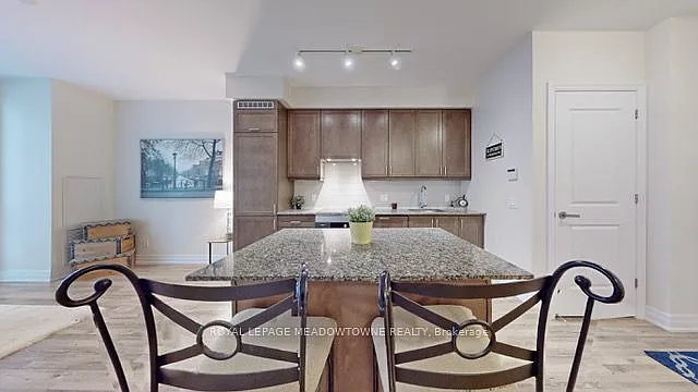 9085 Jane St #208 — Photo 11