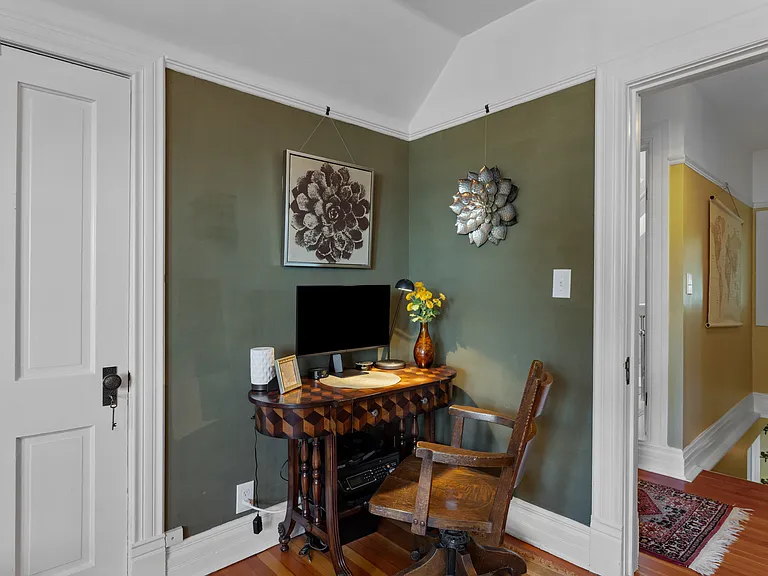_ Main sitting room/living room
_ Dedicated desk + second monitor
_ Couch and TV
