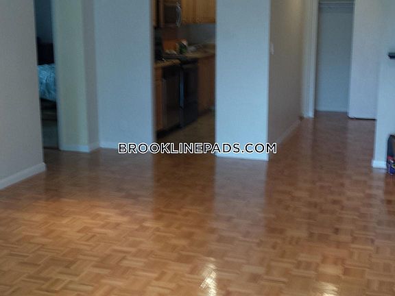 4th image of 100 Marion St #38JJ