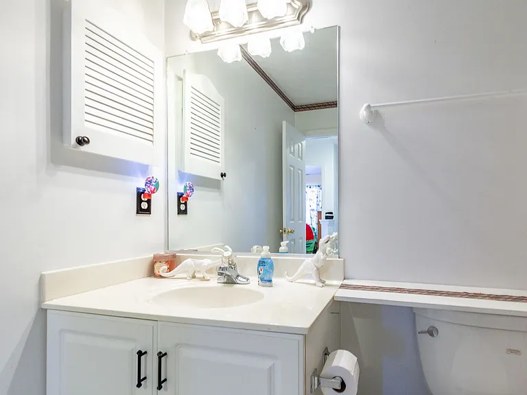 601 Lord Byron Ct — Photo 29