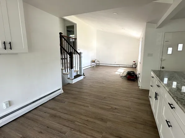 277 W Langley Ave, Egg Harbor City, NJ 08215