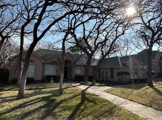 10 Oak Forrest Cir, Denton, TX 76210