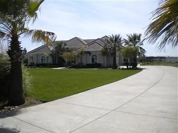 16795 N Manor Ln, Lodi, CA 95240