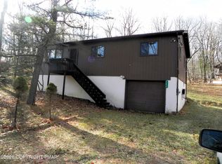 203 Chickadee Way, East Stroudsburg, PA 18302