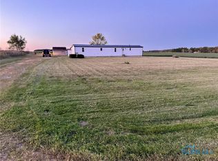 8825 County Road D, Bryan, OH 43506