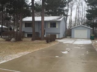 1223 SW 5th St, Grand Rapids, MN 55744