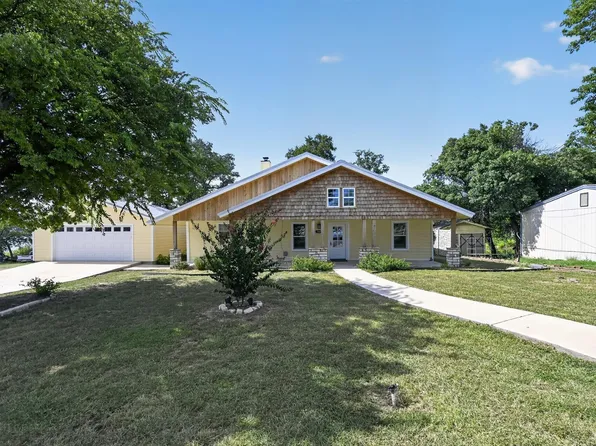 7228 Emerald Dr, Brownwood, TX 76801