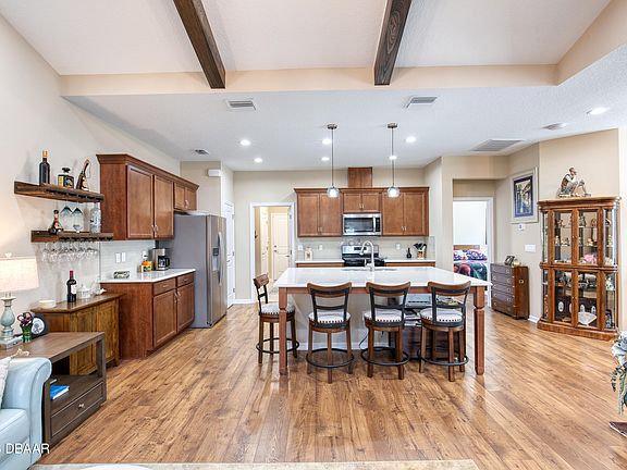 2nd image of 224 Gypsy Palace Ln