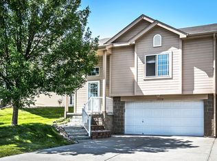 15510 Camden Ave, Omaha, NE 68116