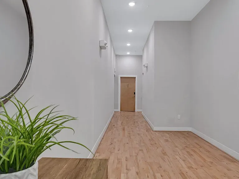 Centennial Apartments — Photo 16