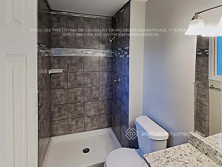 4746 S Memphis St — Photo 16