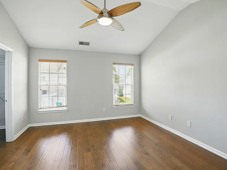 12244 Stratfield Place Cir — Photo 18