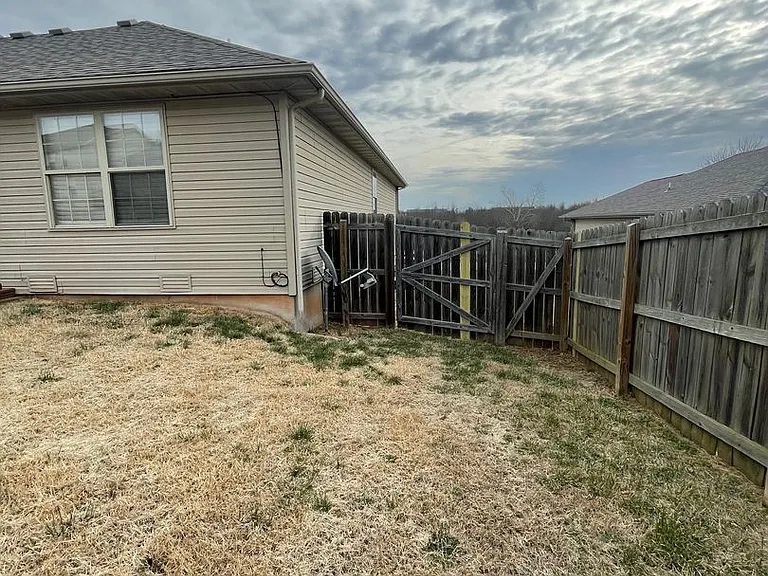 1009 N 24th St #1011 — Photo 17