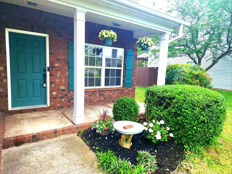 1st image of 207 Neal Ave