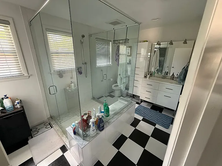 1613 Mayflower Ln — Photo 44