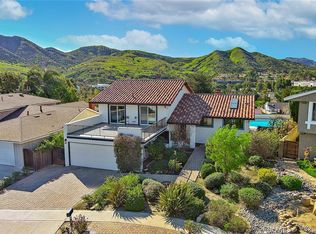 30654 Rigger Rd, Agoura Hills, CA 91301