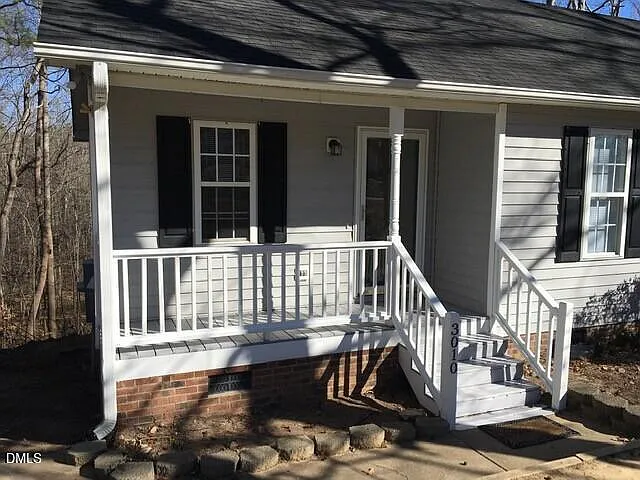 Building Photo - 3010 Brittany Dr