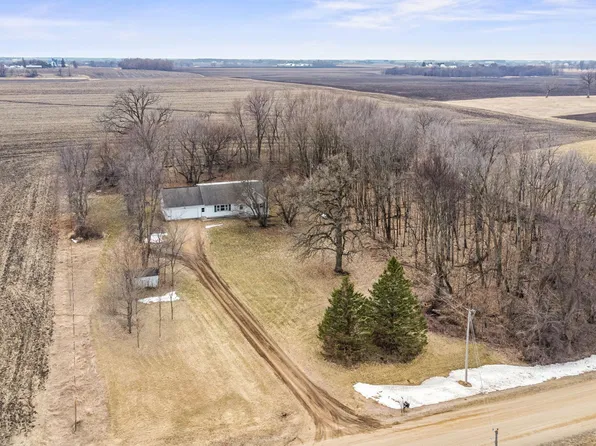 11105 150th St, Cologne, MN 55322