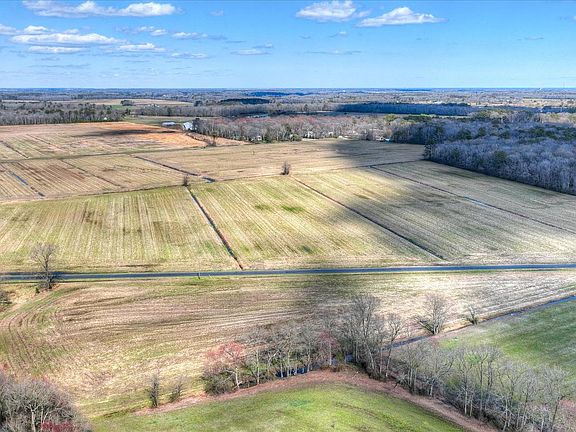 5th image of 32268 McCary Rd