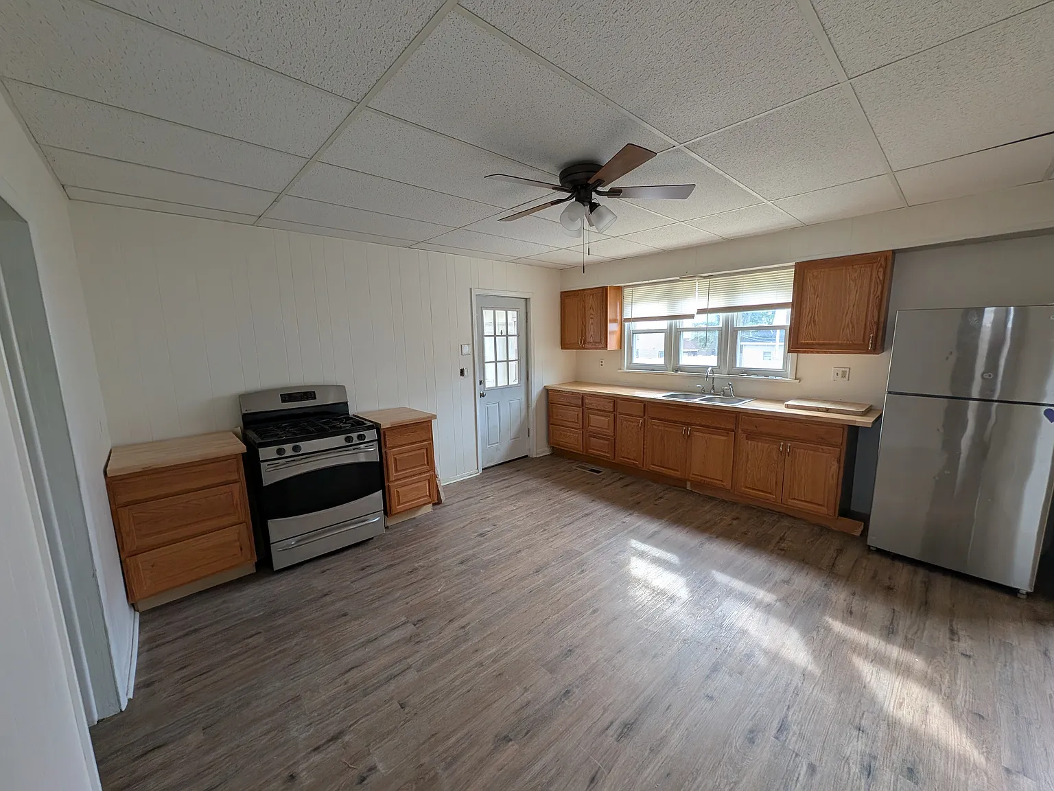 2 bed, 875 sqft, $1,175 — Photo 1