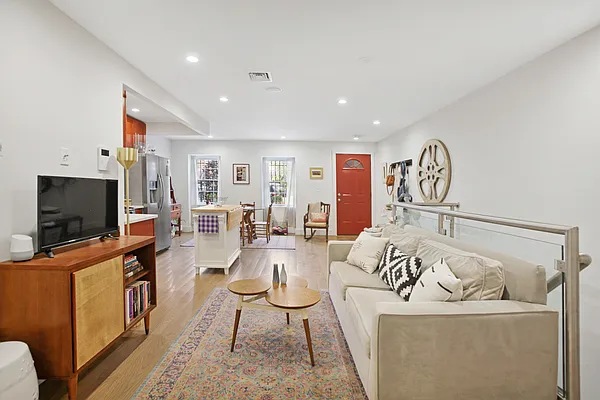 Sold by Compass | media 27