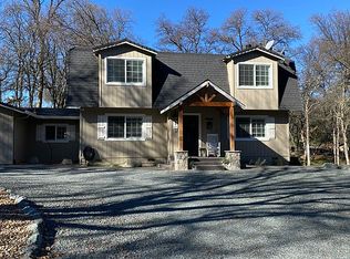 21568 Armstrong Rd, Grass Valley, CA 95949