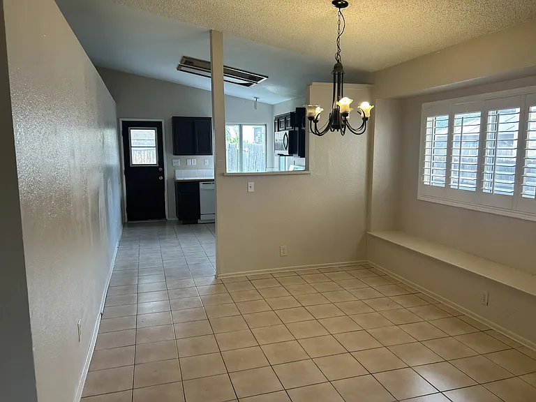 520 Camino Morena — Photo 4